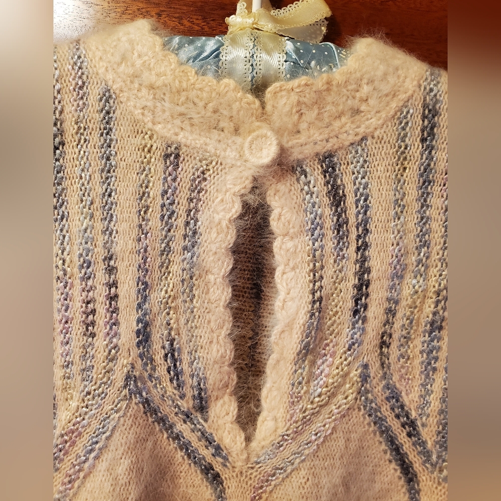 Vintage Jessica Knits hand loomed and crocheted angora Sweater and Skirt, Size S - Picture 2 of 8
